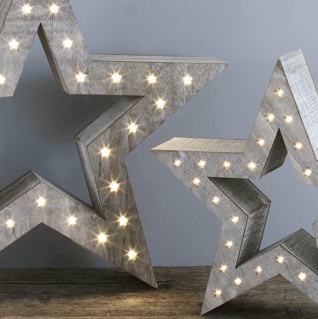 Wooden Led Stars Two Sizes Primrose Plum