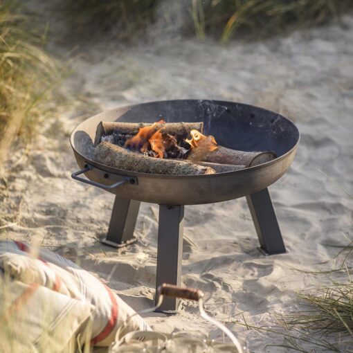 cast iron round fire pits available in three sizes with two carry handles and four sturdy legs